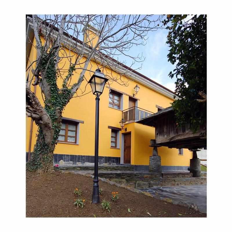 Apartamento La Casa Del Abuelo Justo Minagon Exteriör bild