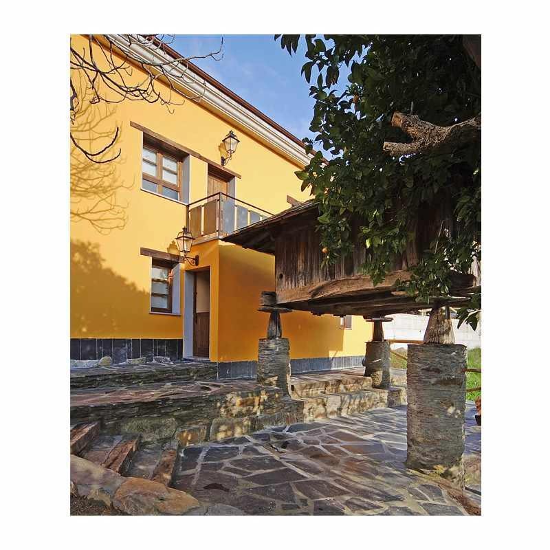 Apartamento La Casa Del Abuelo Justo Minagon Exteriör bild